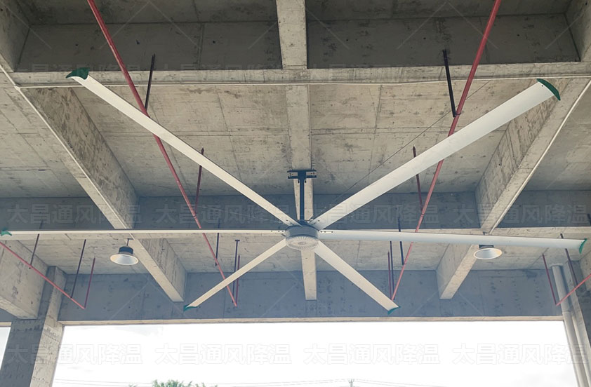 工業(yè)大風扇在機械加工車間使用有什么優(yōu)勢？