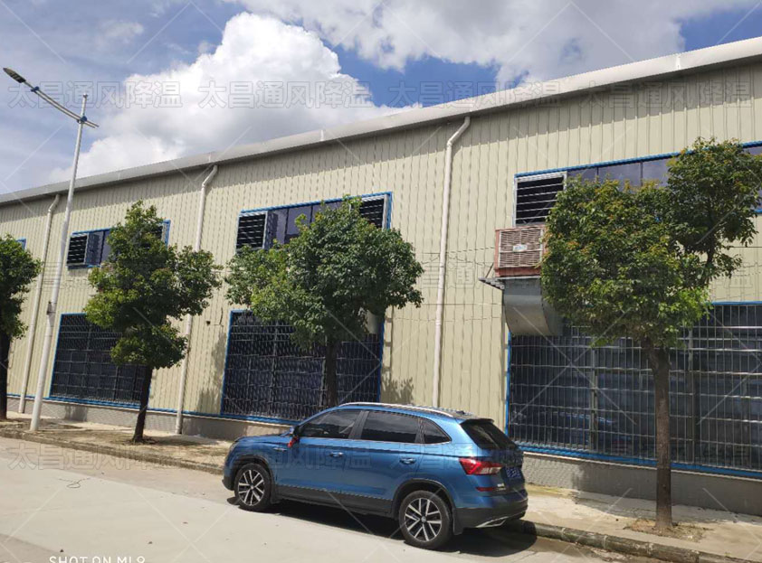 大型車(chē)間悶熱怎么辦？水冷空調(diào)車(chē)間降溫方法幫你解決