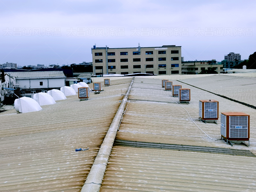 大型電子廠工位人員密集，如何通風(fēng)降溫呢？