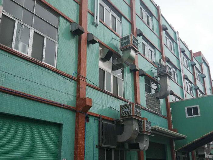 東鵬特飲廠區(qū)使用潤(rùn)東方環(huán)?？照{(diào)