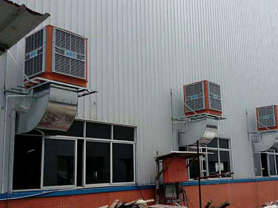 鐵皮廠房安裝潤東方環(huán)?？照{(diào)